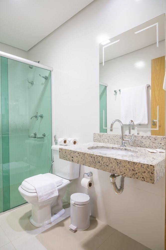 Hotel Financial Белу-Оризонти Экстерьер фото
